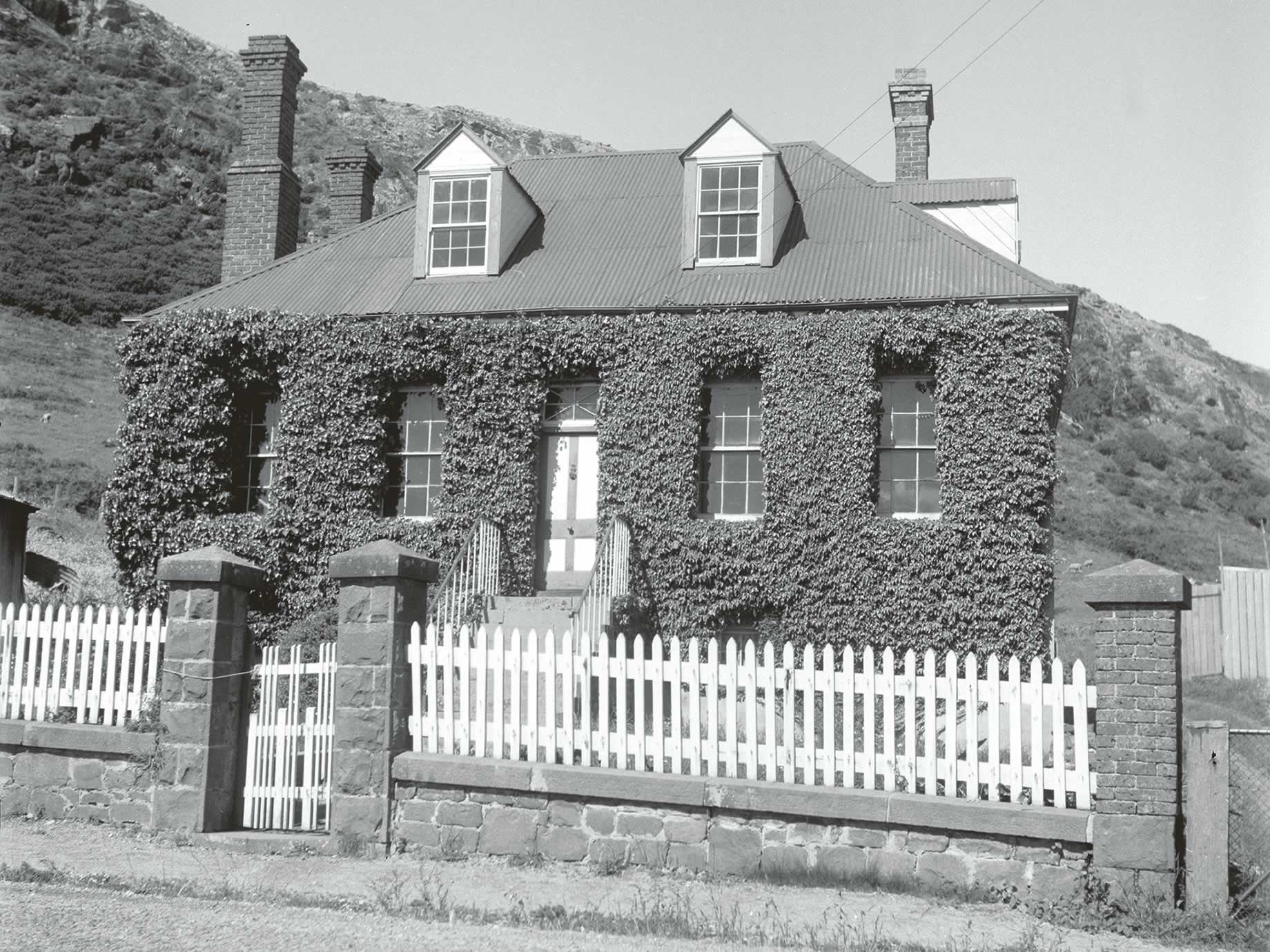 Source: Meg Eldridge Poet’s Cottage covered in ivy